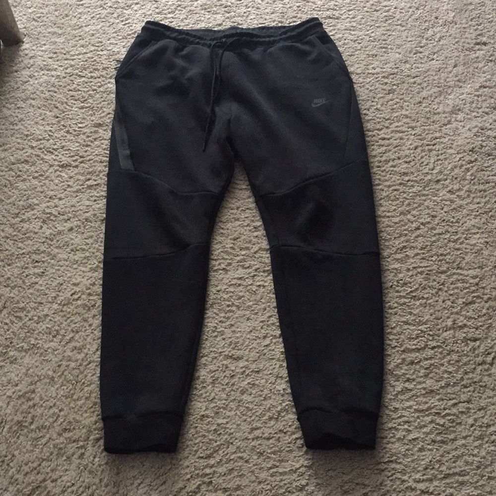 Men’s Nike tech fleece Black pants